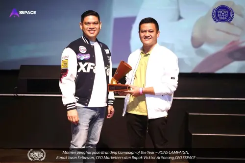 Emiten DOOH Sabet Penghargaan “Branding Campaign of The Year” versi MarkPlus