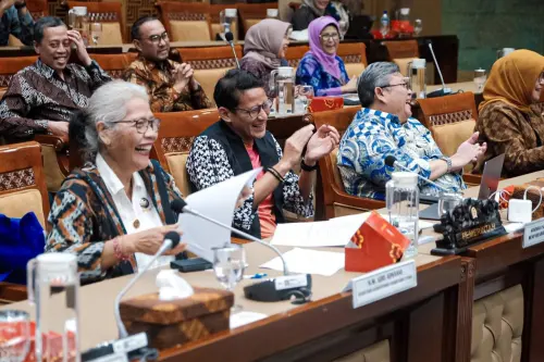 Sandiaga Sumringah! Pagu Anggaran Menparekraf di 2025 Naik Signifikan