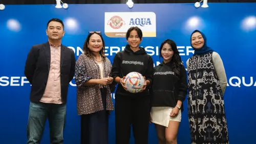Seger! AQUA Terpilih Sebagai Official Mineral Water Tim Nasional Sepak Bola Indonesia