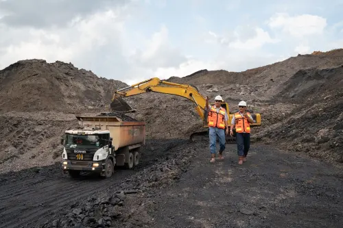 Semester I-2024, Pendapatan Indo Tambangraya Megah (ITMG) Merosot 19%