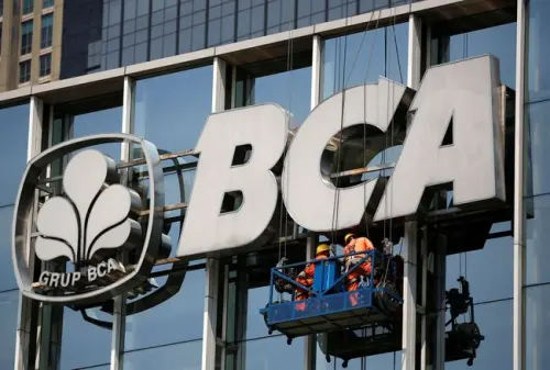 BCA Ungkap Jurus Salurkan Kredit di Berbagai Sektor