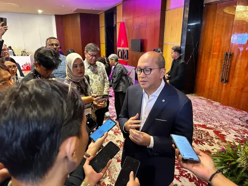 Beri Sinyal Jadi Pemegang Saham, Danantara Tunggu PP Demutualisasi BEI Rampung