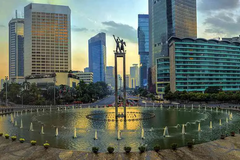 Ekonomi RI Tumbuh 5,61%, Sektor Investasi dan Konsumsi Jadi Penopang Utama